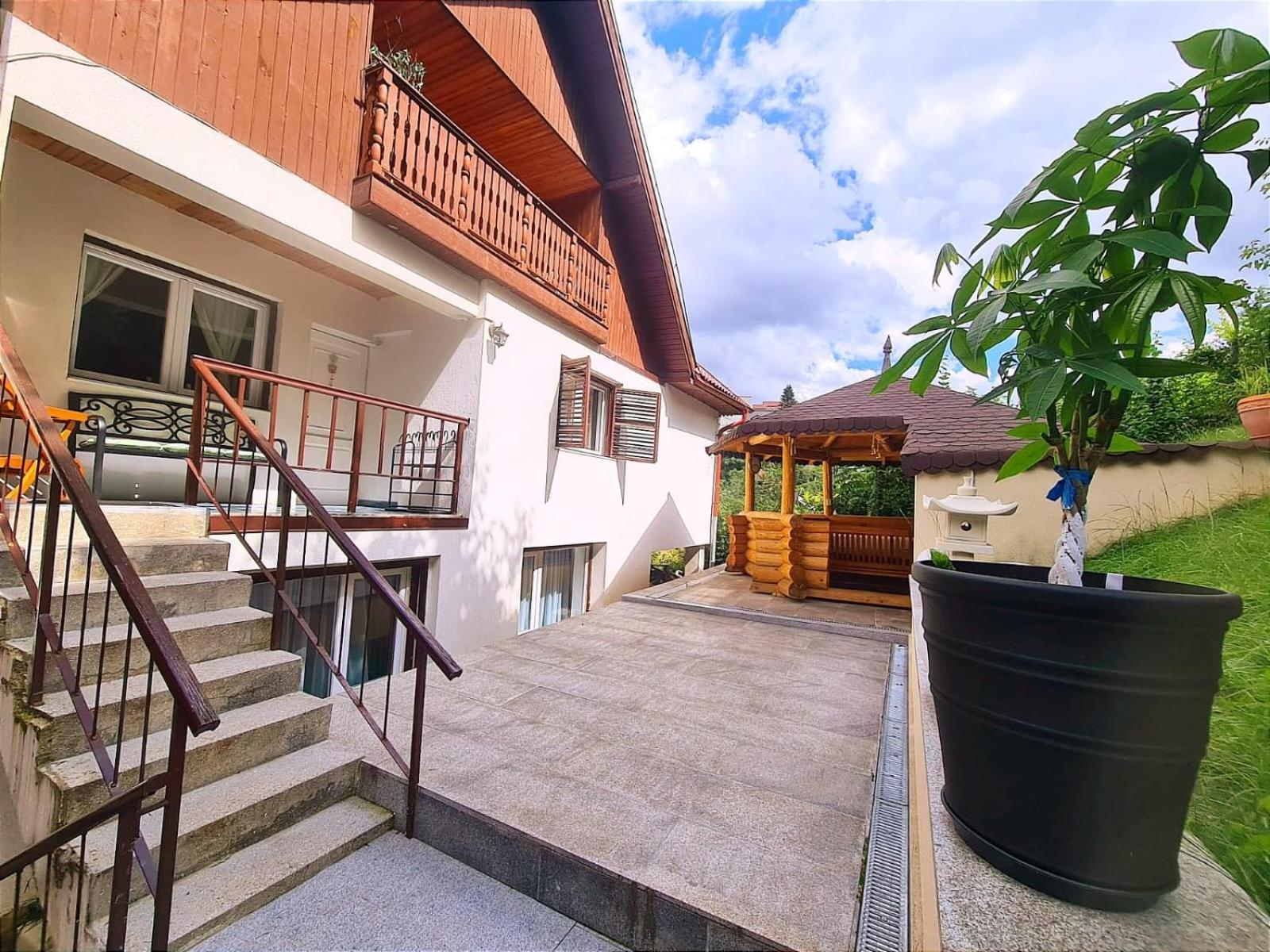 Lelia Residence Apartments 브라쇼브 외부 사진
